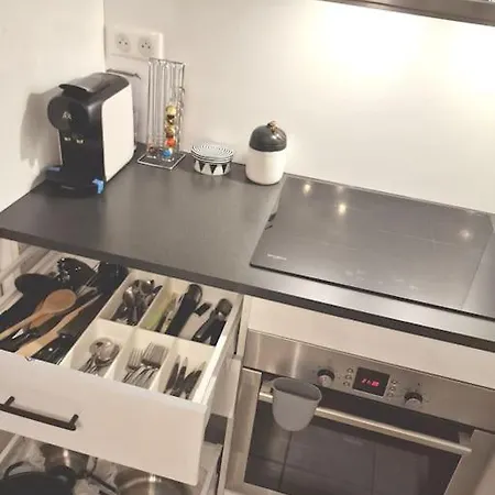 Apartment At Only A Few Steps From Stade De France And 10 Min From Rer-b *